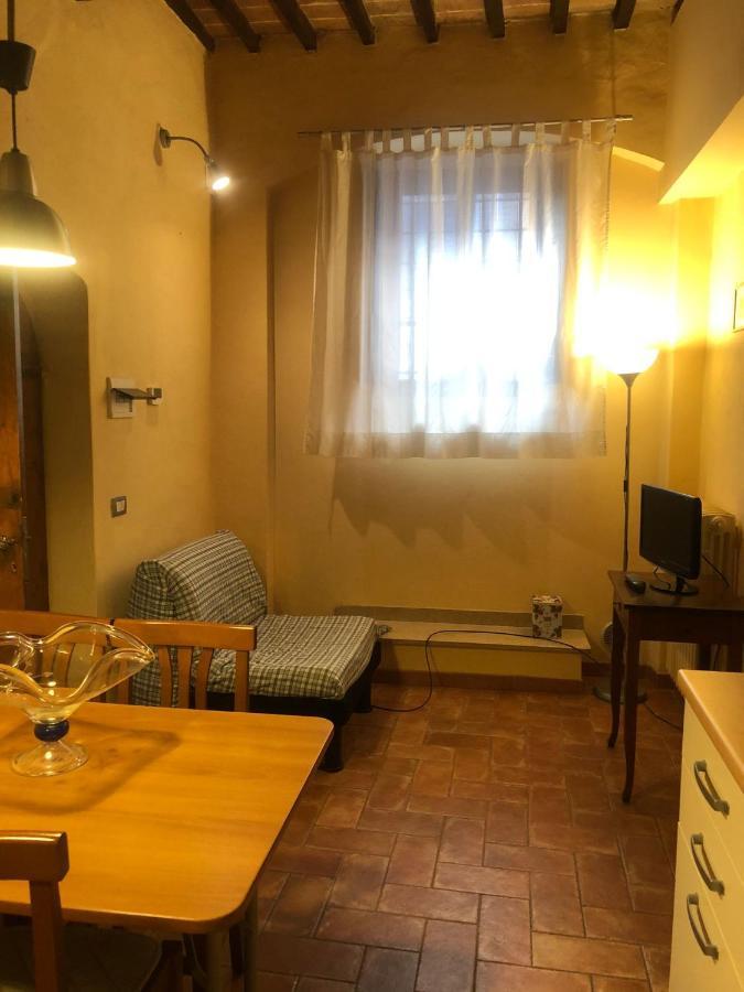 치타디카스텔로 Casa Di Silvia 아파트 외부 사진